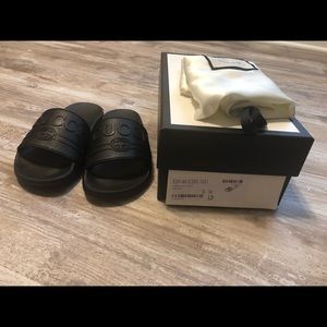 GUCCI slides
